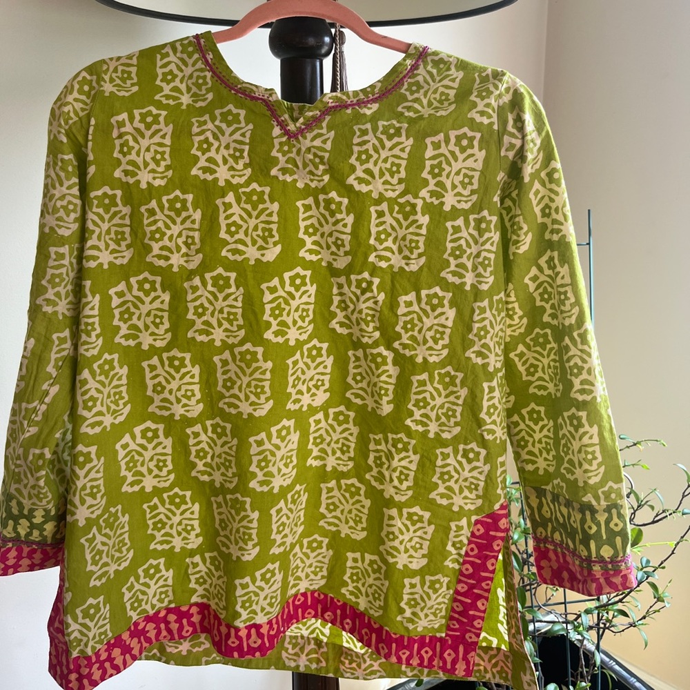 Cute Spring ~ Summer Tunic - Picture 2 of 5